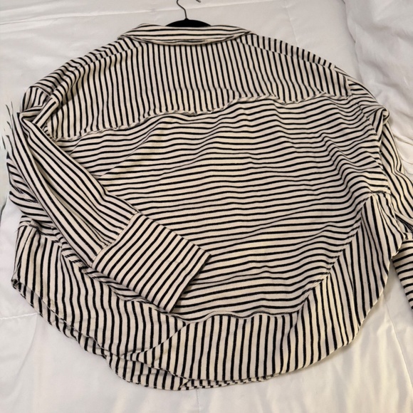 Pilcro Spliced Henley Top size XL - Picture 5 of 6